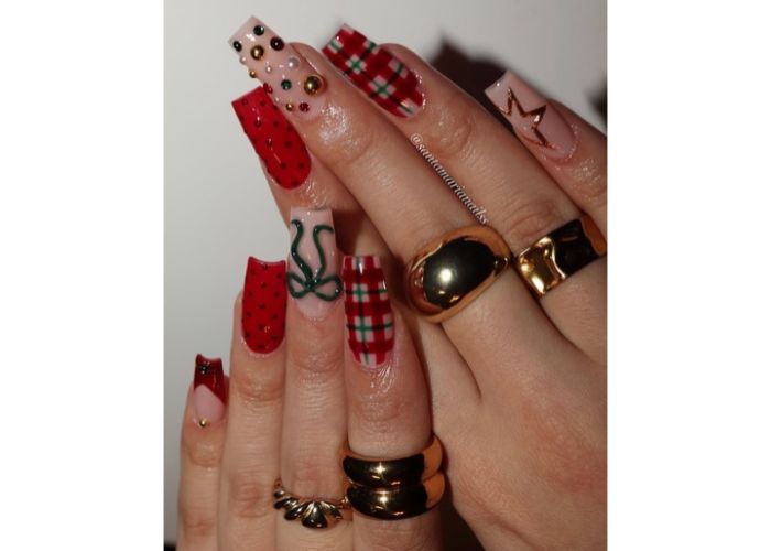 12 christmas nails